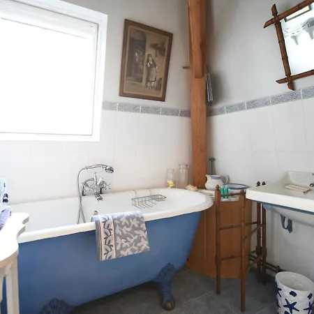 Le Val Clos, Appartement Dans Une Maison De Maitre 19E Tanlay Exterior photo
